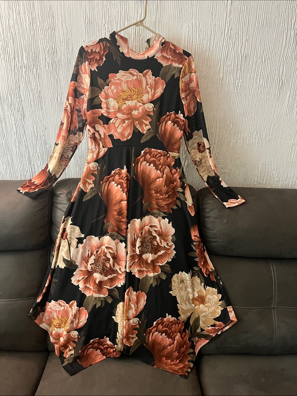 Cato Black Long-Sleeve Floral Midi Dress in Peach and Cream
